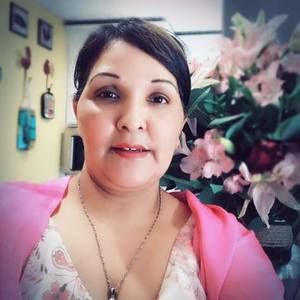 Meet your Posher, Magdalena